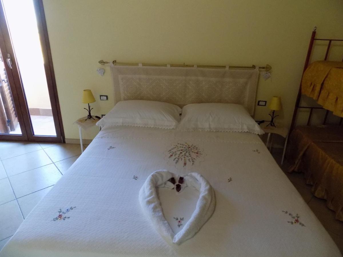 Bed and Breakfast Al Ciclamino à Monastir Extérieur photo
