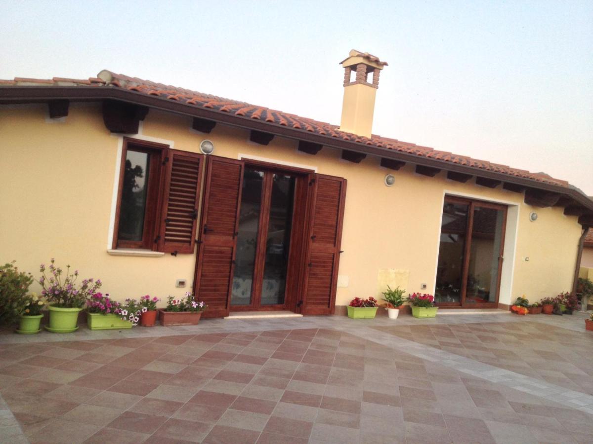 Bed and Breakfast Al Ciclamino à Monastir Extérieur photo