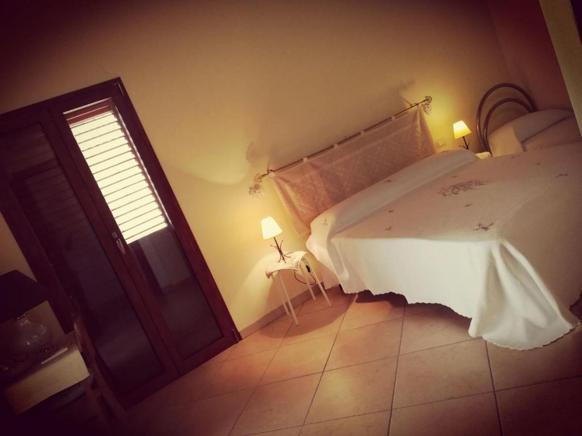 Bed and Breakfast Al Ciclamino à Monastir Extérieur photo